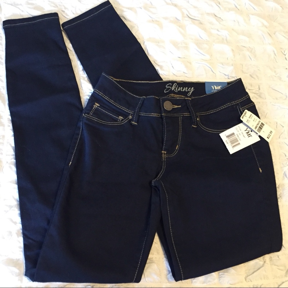 NWT Dark Wash Skinny Jeans